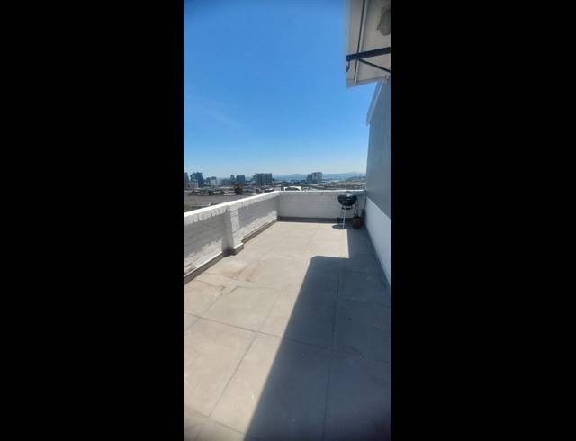 2 BEDROOM PROPERTY TO RENT IN VREDEHOEK